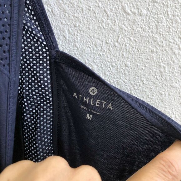 ATHLETA Sleeveless Mesh Tank Top Medium Size - Picture 5 of 9